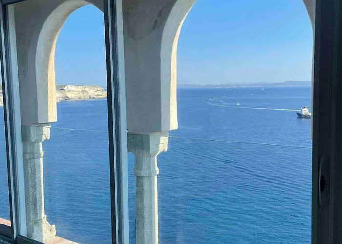 Penthouse Amazing View * Bonifacio (Corsica)